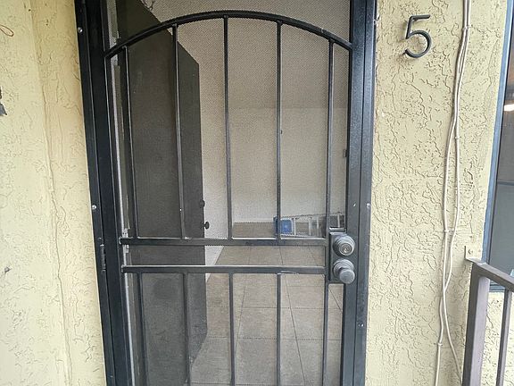 3rd image of 4070 42nd St APT 5
