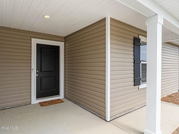 5th image of 7035 Woodline Drive