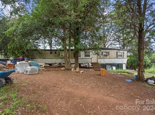 412 Elizabeth Ln, Gastonia, NC 28052