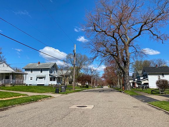 4th image of 3420 Lenox Ave