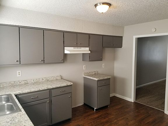 3rd image of 3511 Standing Stone Dr