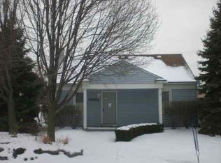1066 Chopin St, Troy, MI 48083