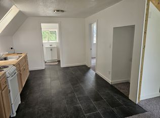 67 & 69 River St #69-1/2, Springfield, VT 05156