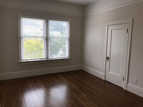 3rd image of 360 Lake St