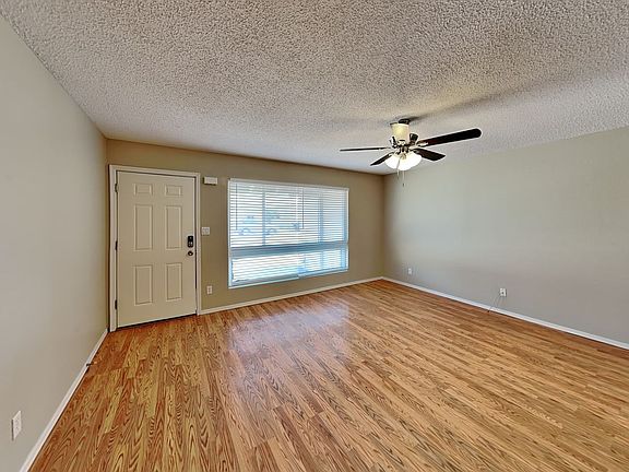 4th image of 3714 W Glenn Dr