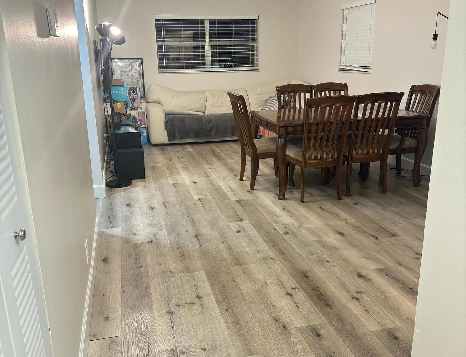 2 bed, 1.0 bath, 800 sqft, $1,895 — Photo 3