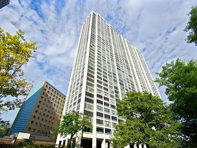 2800 N Lake Shore Dr APT 814, Chicago, IL, 60657