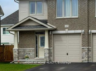 1427 Monarch Dr, Kingston, ON K7P 0R9