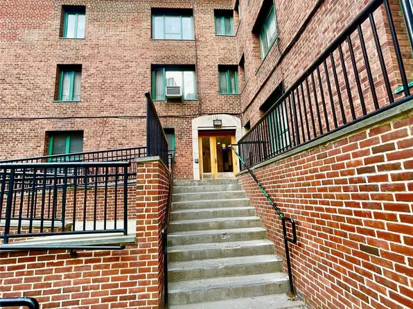 1594 Metropolitan Avenue #TD, Bronx, NY 10462