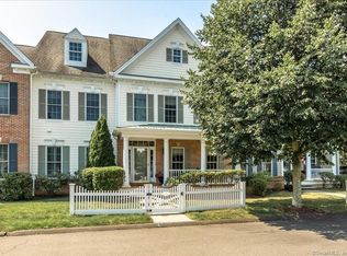 8 Pennington Dr UNIT 8, Simsbury, CT 06070