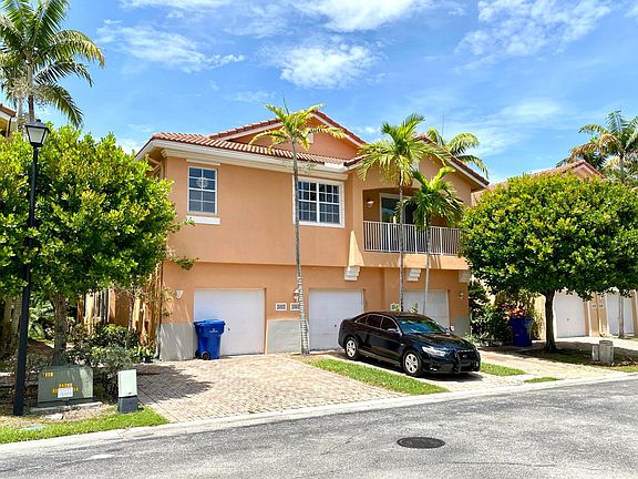2nd image of 3261 Scarletta Drive