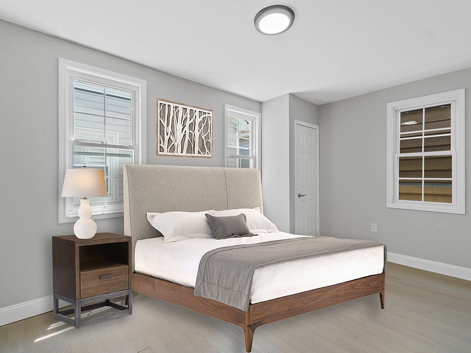 2nd image of 4181 De Reimer Ave #2