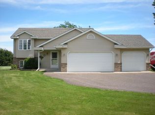 30761 Mattson Ln, Chisago City, MN 55013
