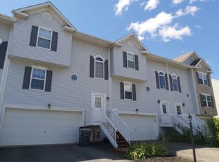 519 Ten Point Ln, Cranberry Township, PA 16066