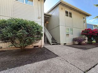 5495 A St #15, Springfield, OR 97478