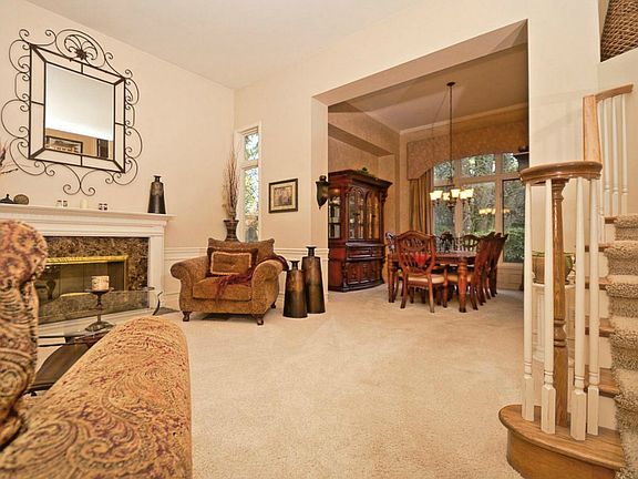 Formal Living & Dining
