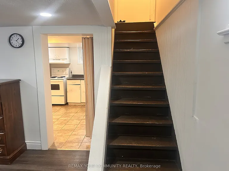 420 Elmwood Ave — Photo 2