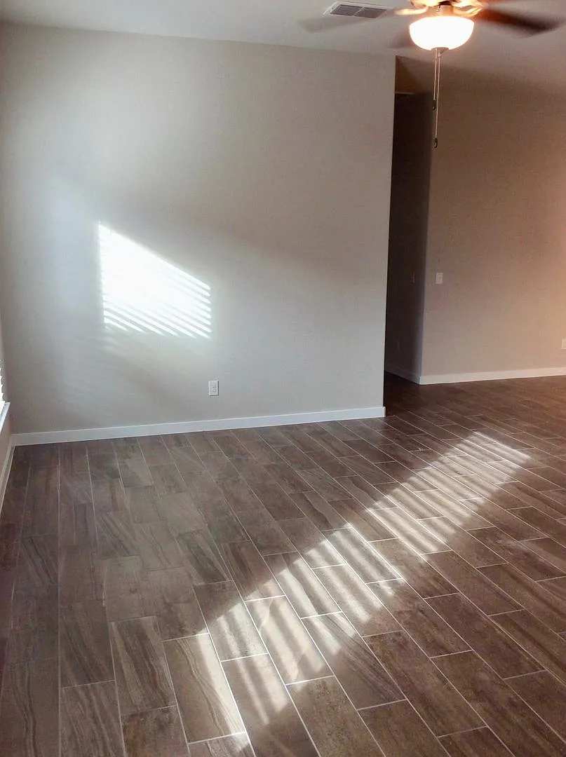 Luxury Townhome Located In Bastrop, Texas! — Photo 4