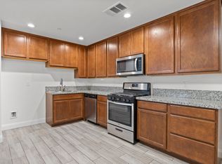 2704 7th St, Wasco, CA 93280