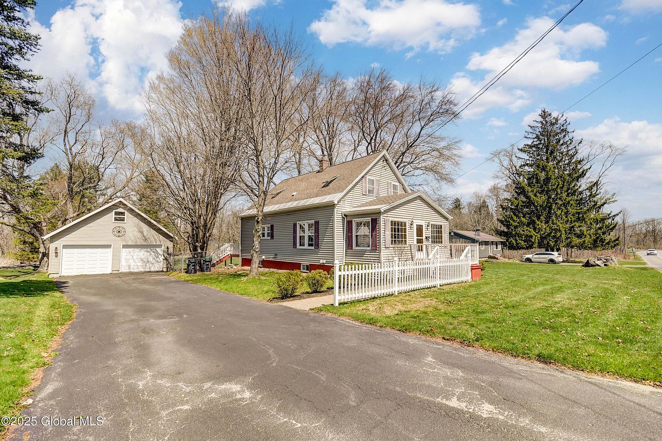 1st image of 31 Lansing Street