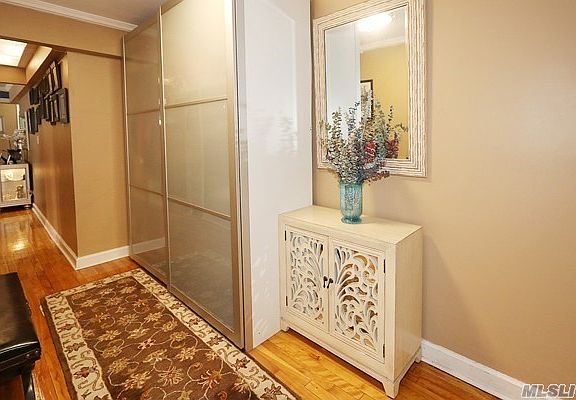 4th image of 3950 52nd St APT 4C