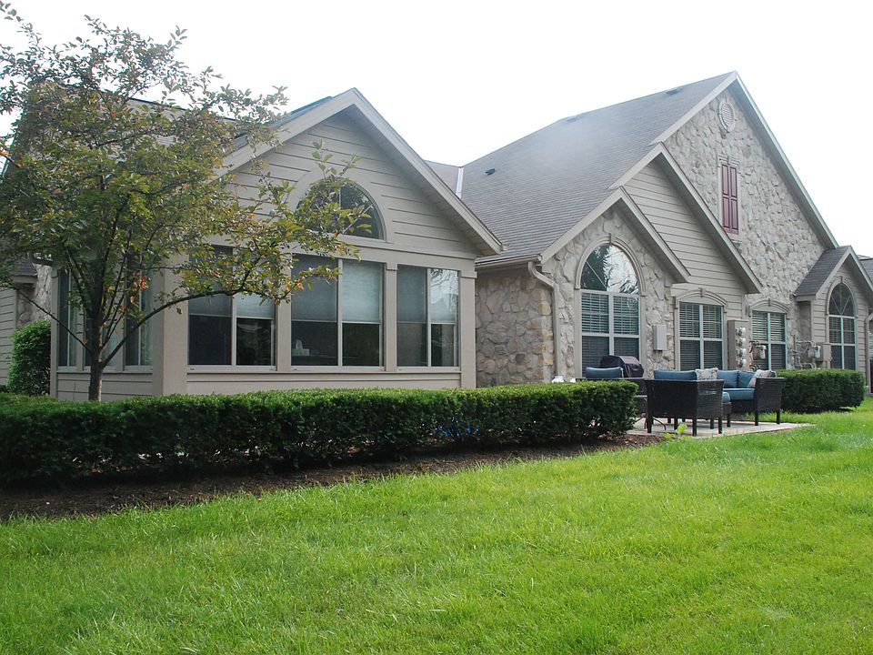 1st image of 8752 Linksway Dr
