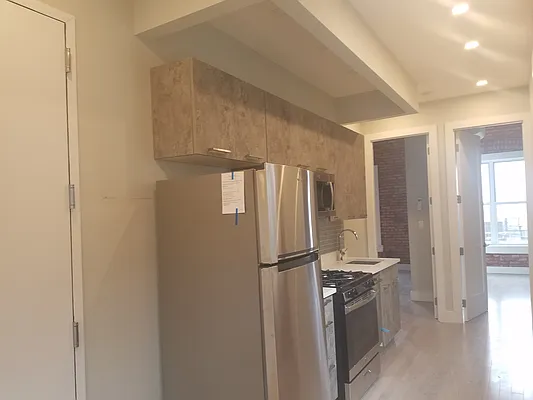 Rented by The Hamilton Group | media 20