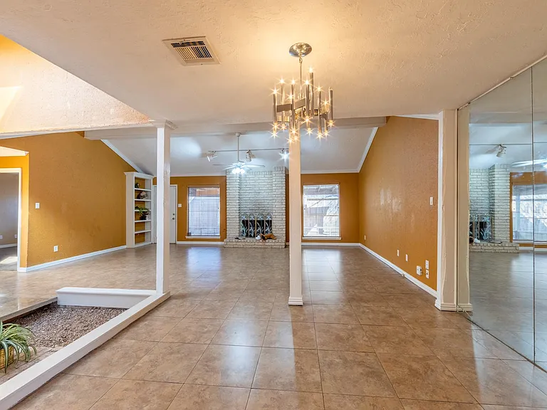 6030 Gallant Forest Dr — Photo 10