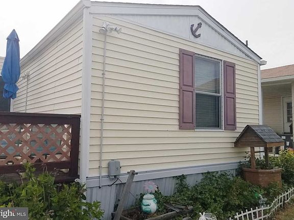 2nd image of 27211 Sea Nettle Ln #7985