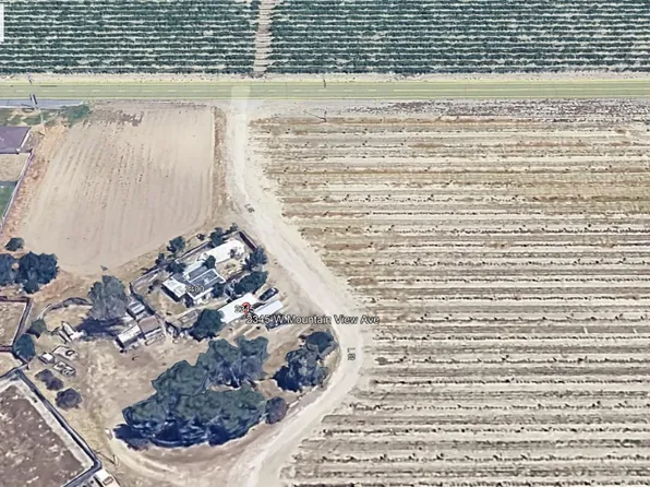 2345 W Mountain View Ave, Caruthers, CA 93609