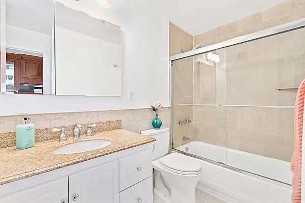 Sold by Compass | media 5