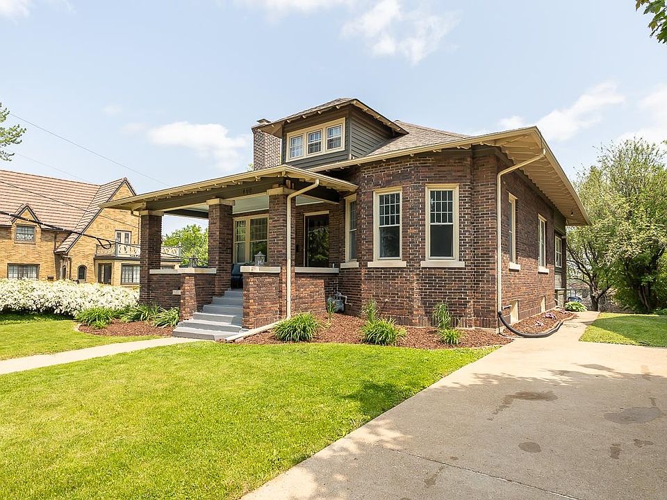 460 S Grandview Ave, Dubuque, IA 52003 Zillow
