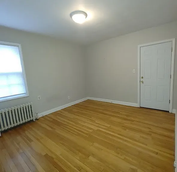 3601 Glencairn Rd — Photo 6