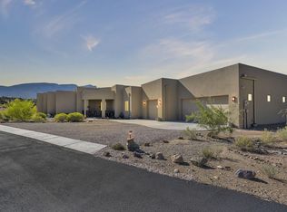 14 Montana Del Sol Rd, Placitas, NM 87043