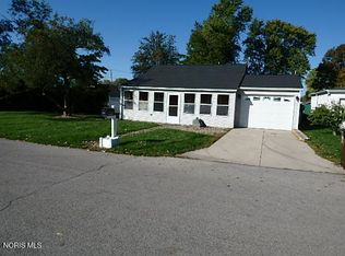 800 Wemor Ave, Defiance, OH 43512