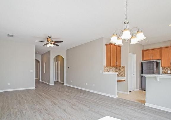 2nd image of 4632 Doral Park Ave #3