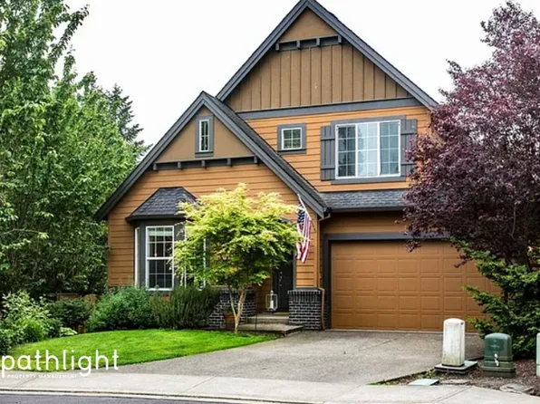 4711 Masters Dr, Newberg, OR 97132