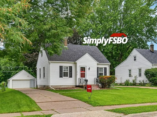 3418 Taylor St, Davenport, IA 52806