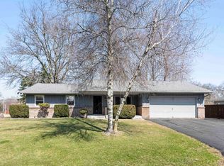 6376 Graydon Rd, Rockford, IL 61109