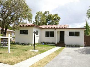 6338 NW 41st St, Virginia Gardens, FL 33166