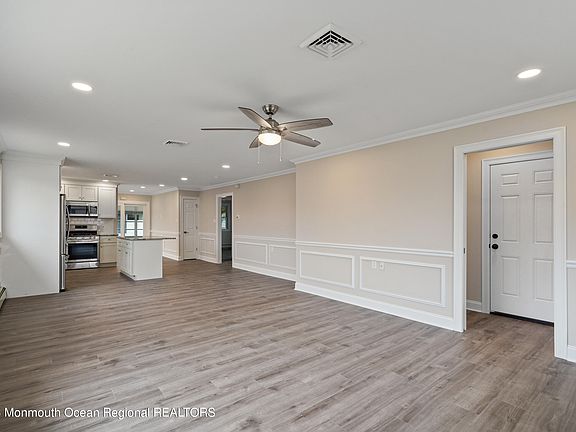 4th image of 491 Saint Thomas Drive