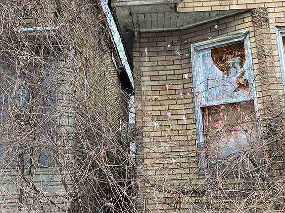 6315 Frontenac