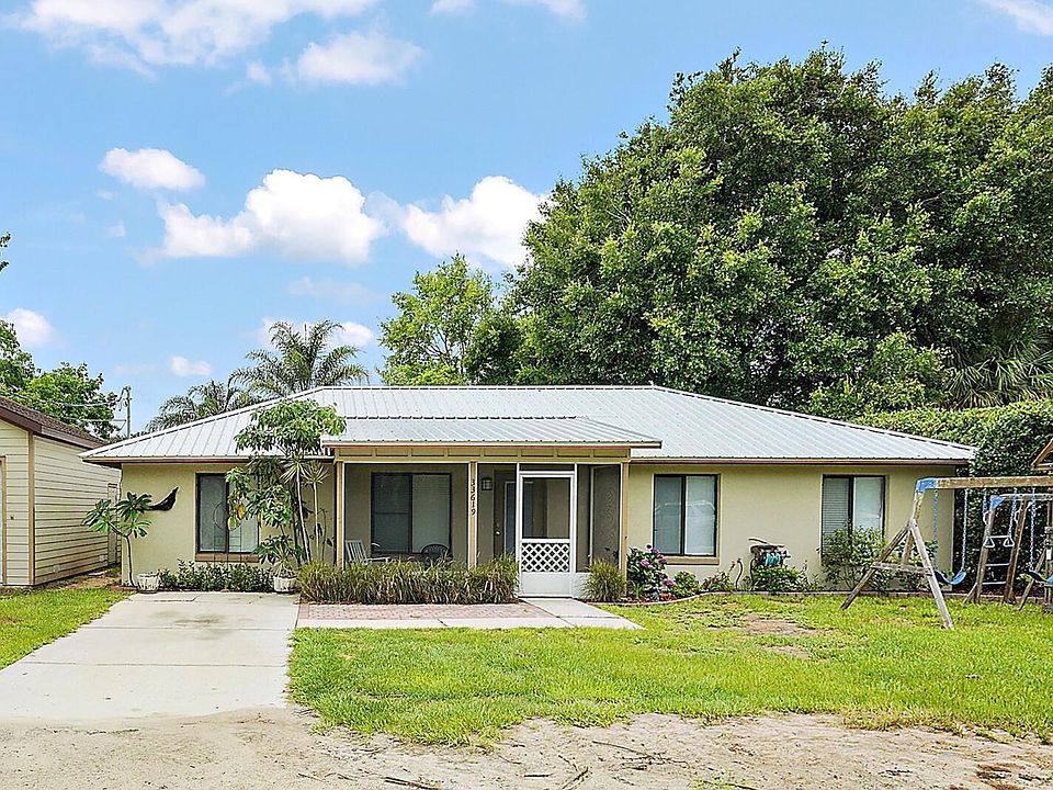 1st image of 33619 Linda Dr