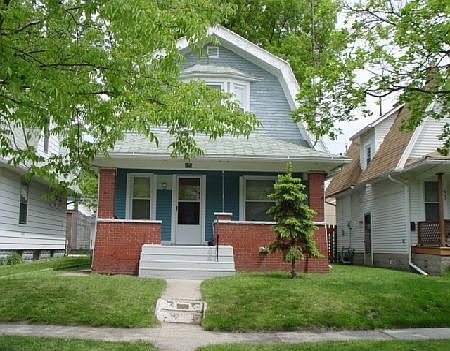 635 Nicholas