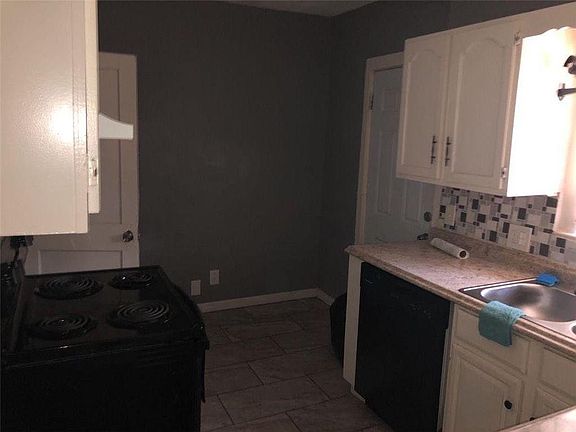 5th image of 3506 E 35th St