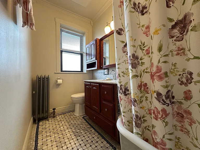 4616 N Sacramento Ave #3 — Photo 16