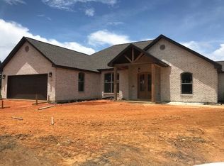 183 Anchor Lake Rd, Carriere, MS 39426