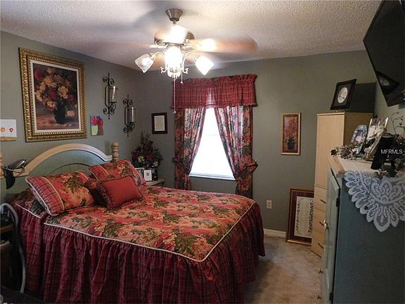 5th image of 41 N 20th St APT 6