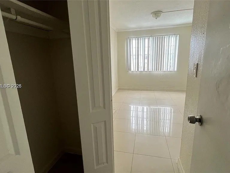 486 NW 165th Street Rd #B606 — Photo 10
