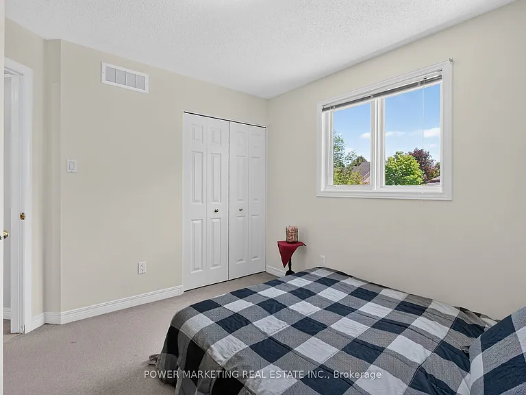 6886 Edgar Brault St — Photo 33